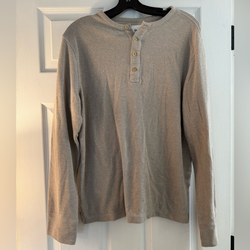 Goodfellow tan long sleeve henley
